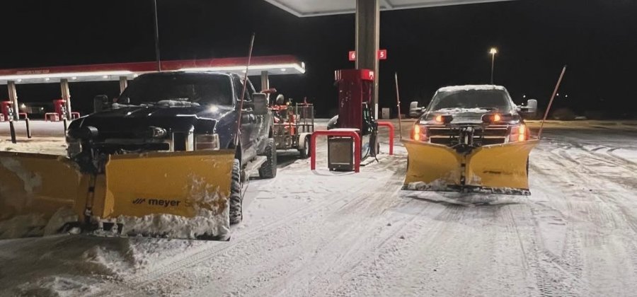 Snow Removal - Cutting Edge Equipment - Fast - Efficient - Thorough - Call Us Today Home Lawn Care Home Lawn Care